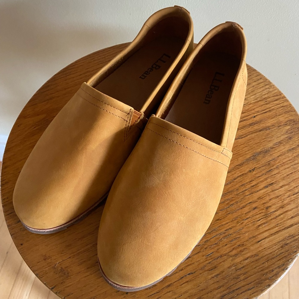 L.L.Bean Lakewashed Slip-On Shoes Camel Brown Leather Size 7.5 Women’s